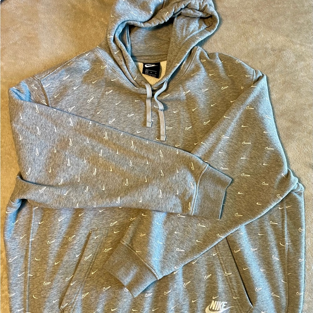Hoodie. Nike